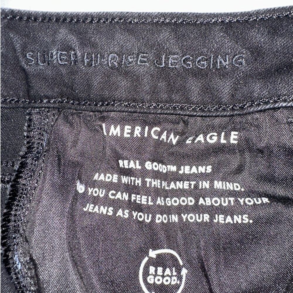 American Eagle Super High Rise Jegging Jeans Black Distressed Stretch Size 8 - Picture 11 of 11